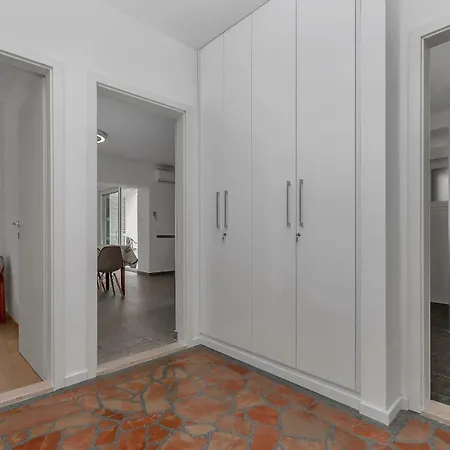 아파트 Mediteraneo *