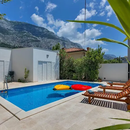 Mediteraneo Apartment Makarska