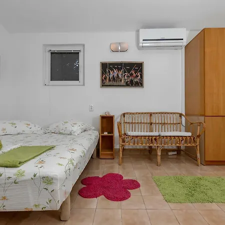 Mediteraneo Apartmán *