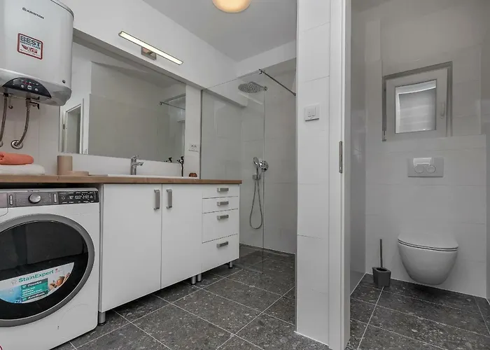 Mediteraneo * Макарська